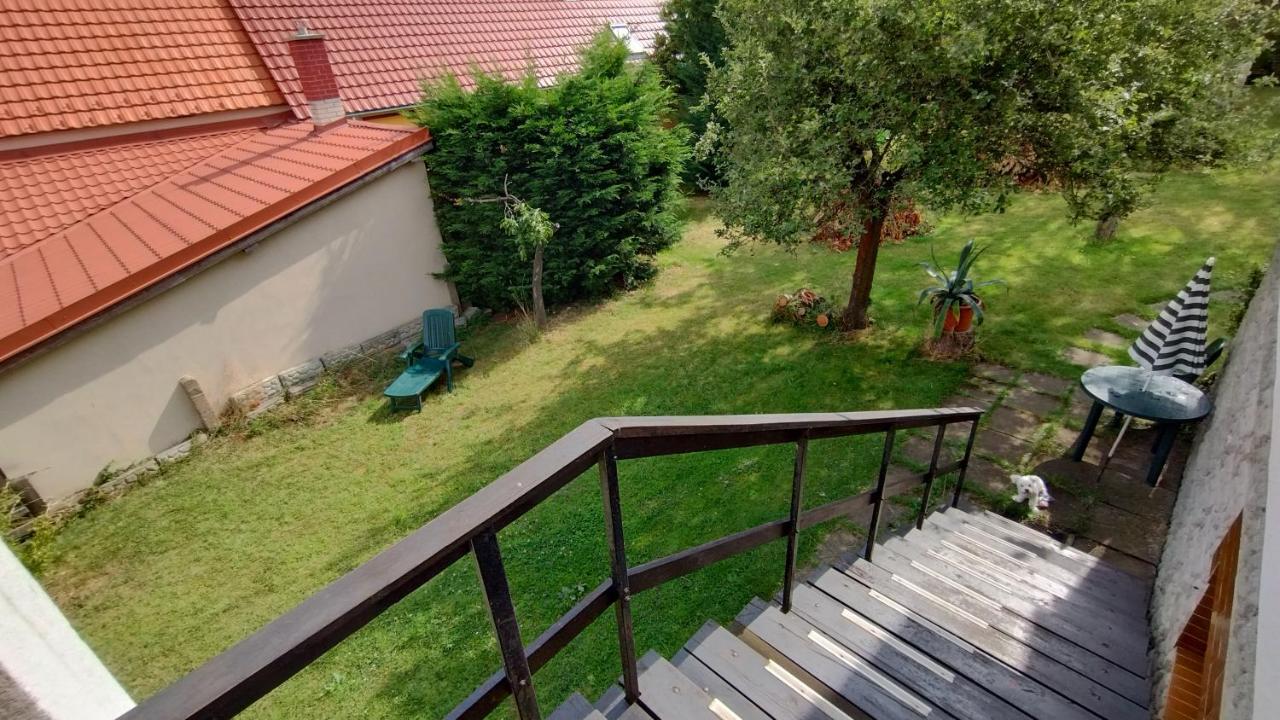 Prague Zbraslav Old Garden Apartment Екстериор снимка